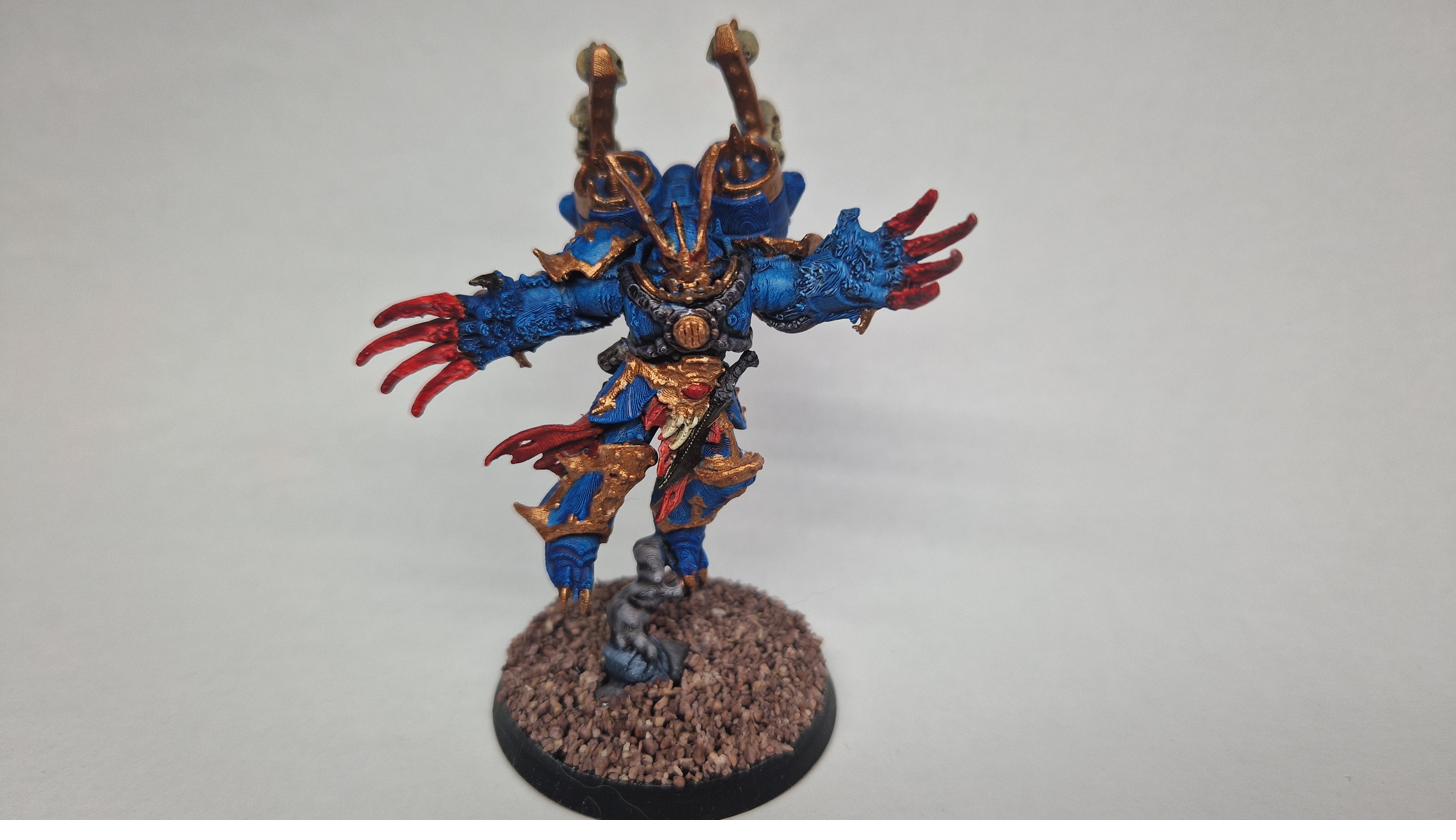 Chaos Lord claws front